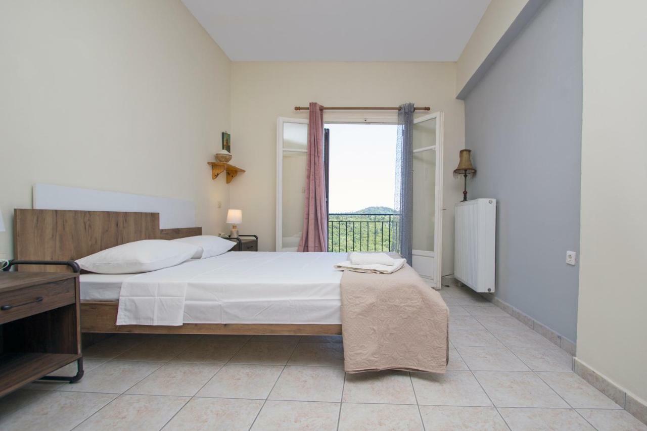 Luxury Skyline Apartment Пелекас Екстер'єр фото